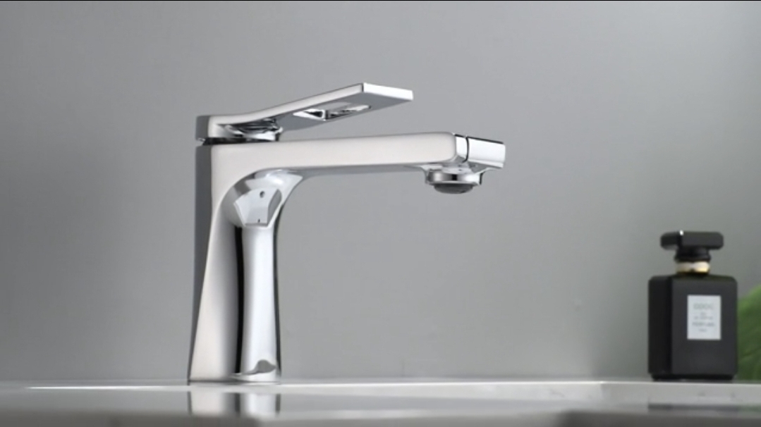 Смесители за Баня хром с въртяща функция