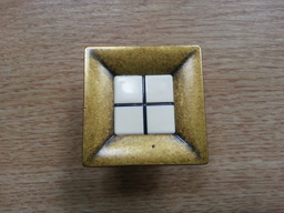 Мебелни дръжки модел CD6752-2-AB-PL