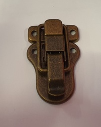 Закопчалки за Дървени Кутии в Античен Стил