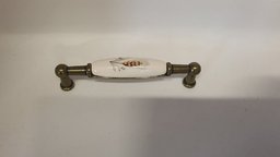 мебелна дръжка в застарено злато антик с керамика