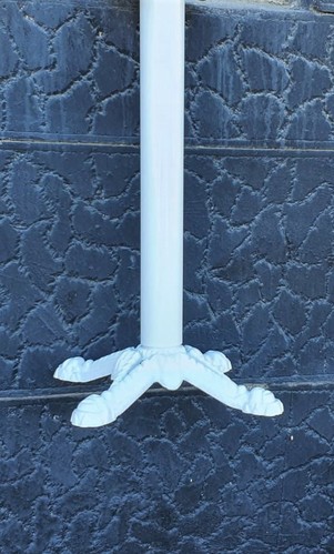 Крак за маса с антична основа - Бяла