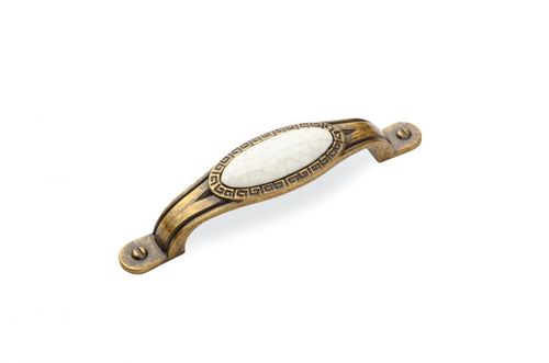 Мебелни дръжки Версаче модел CD 6741