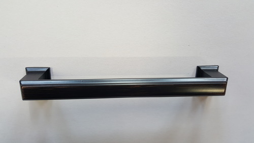 Мебелна Дръжка Черен Мат с Меден Отенък (нишки)