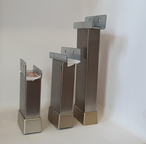 Мебелен крак за плоскост 18 мм ИНОКС - 8,10,15 см