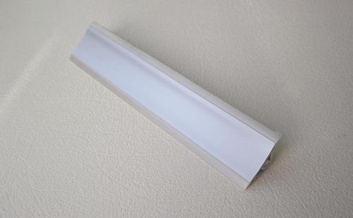 Водобранна лайстна вдлъбната 15/15