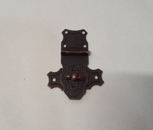 Закопчалка за Дървени Кутии в Меден Антик