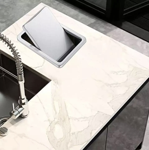 Капак за вграждане в плот за кухненски кош