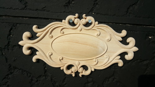 Дървени Декорации за Мебели