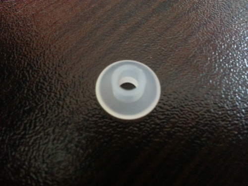 Втулка за винт на мебелна дръжка Ф12 мм