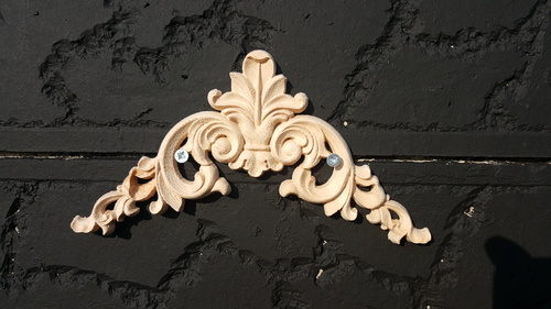 Дървени Декорации за Мебели