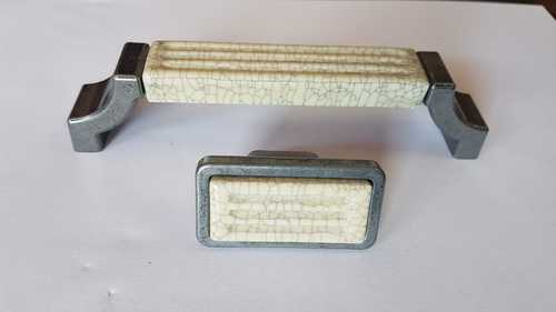 Мебелни Дръжки в Старинно Сребро с напукана керамика, порцелан