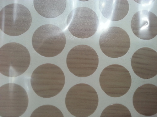 Самозалепваща тапа за покриване на винт