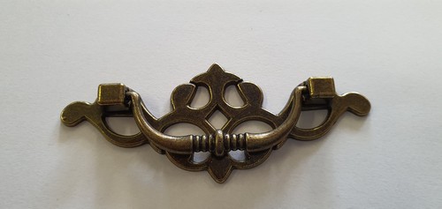 Мебелна Дръжка Старинна Антик с подвижна дръжка с орнамент