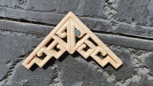 Дървен Орнамент за Декорация на Мебели, Дърворезба