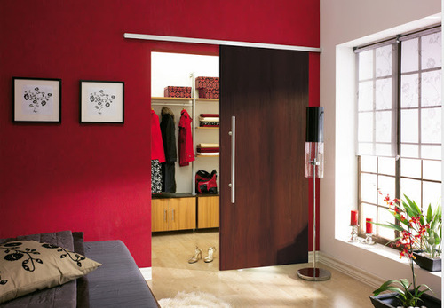 EKONOM механизъм за плъзгащи врати горно водене с 2 м релса  к-т 