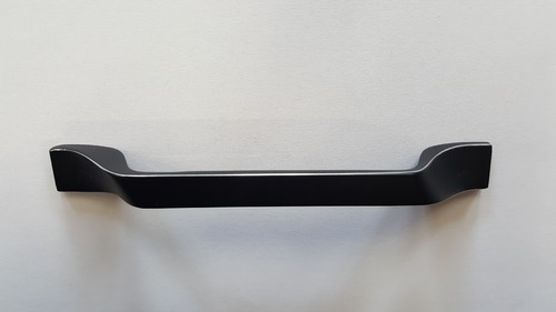 Мебелни Дръжки Черен Мат с Хромиран Кант