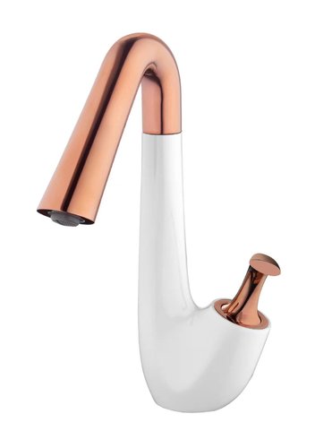 Бял смесител за баня с розово злато