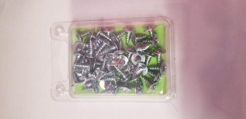 винт за метал - тип „копче“