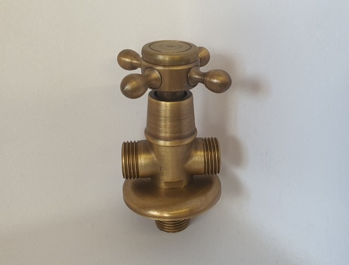 Спирателен кран с два изхода 1/2