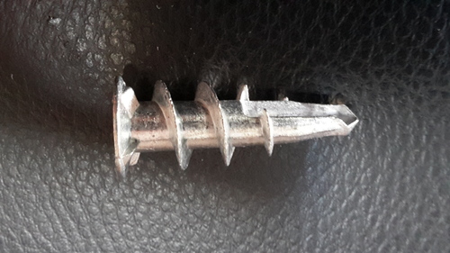 метален дюбел за гибсокартон 10 х 35